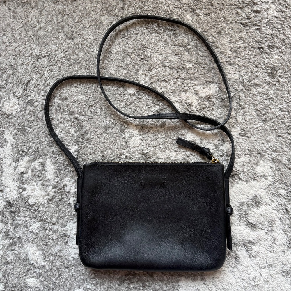 Madewell The Knotted Crossbody Bag in Black Leather - Picture 2 of 11